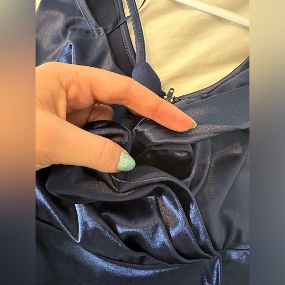 Windsor Homecoming Dress - Picture 5 of 7